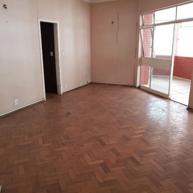 Foto 1 de Apartamento com 3 Quartos à venda, 180m² em Centro, Belo Horizonte