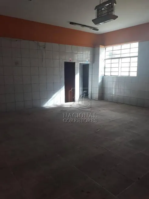 Foto 1 de Ponto Comercial para alugar, 250m² em Vila Curuçá, Santo André