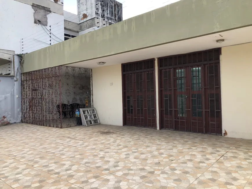 Foto 1 de Casa com 3 Quartos à venda, 150m² em Renascença, São Luís