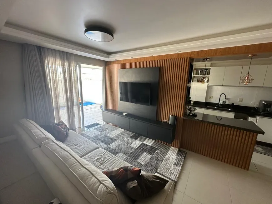 Foto 1 de Apartamento com 2 Quartos à venda, 214m² em Estreito, Florianópolis