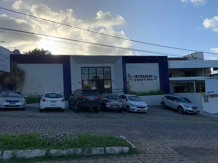 Foto 1 de Ponto Comercial para alugar, 30m² em Candelária, Natal