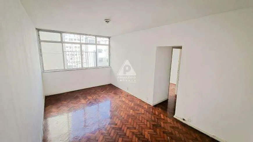 Foto 1 de Apartamento com 2 Quartos à venda, 65m² em Botafogo, Rio de Janeiro