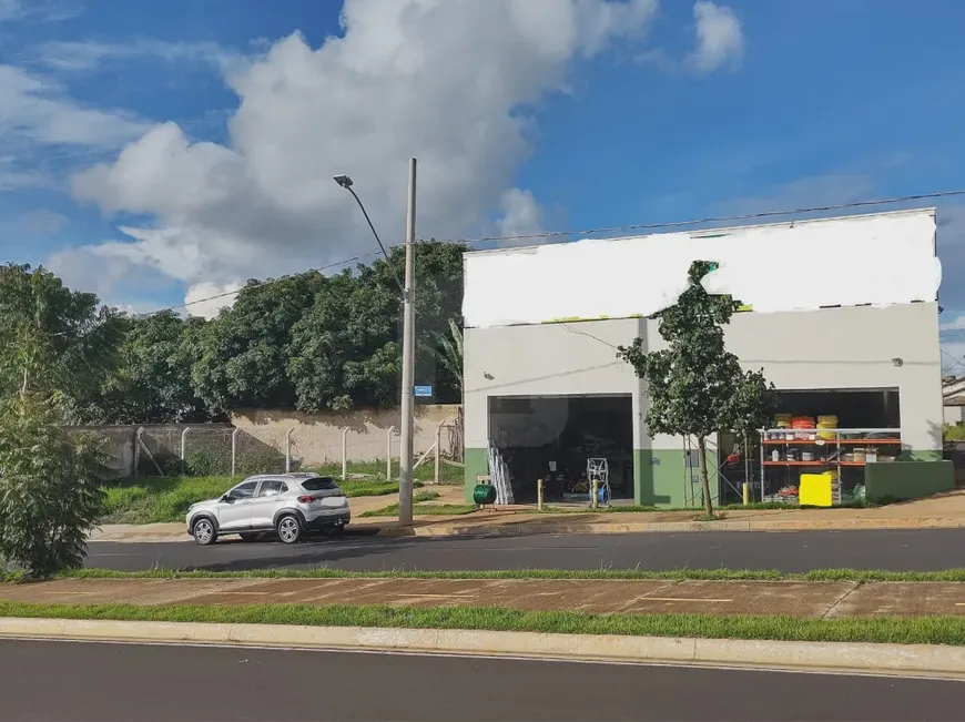 Foto 1 de Galpão/Depósito/Armazém à venda, 600m² em Aclimacao, Uberlândia