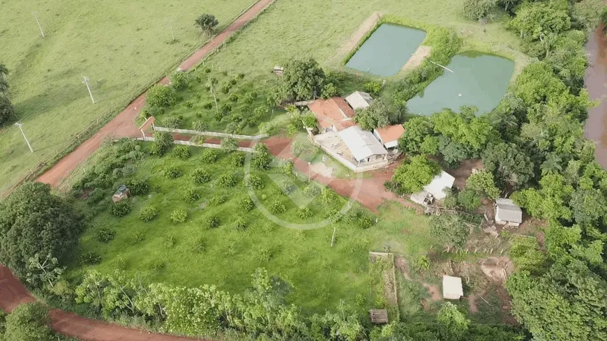 Foto 1 de Fazenda/Sítio com 5 Quartos à venda, 10m² em Zona Rural, Juscimeira