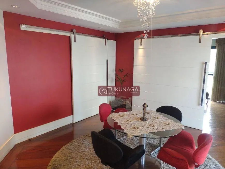 Foto 1 de Apartamento com 6 Quartos à venda, 377m² em Maia, Guarulhos