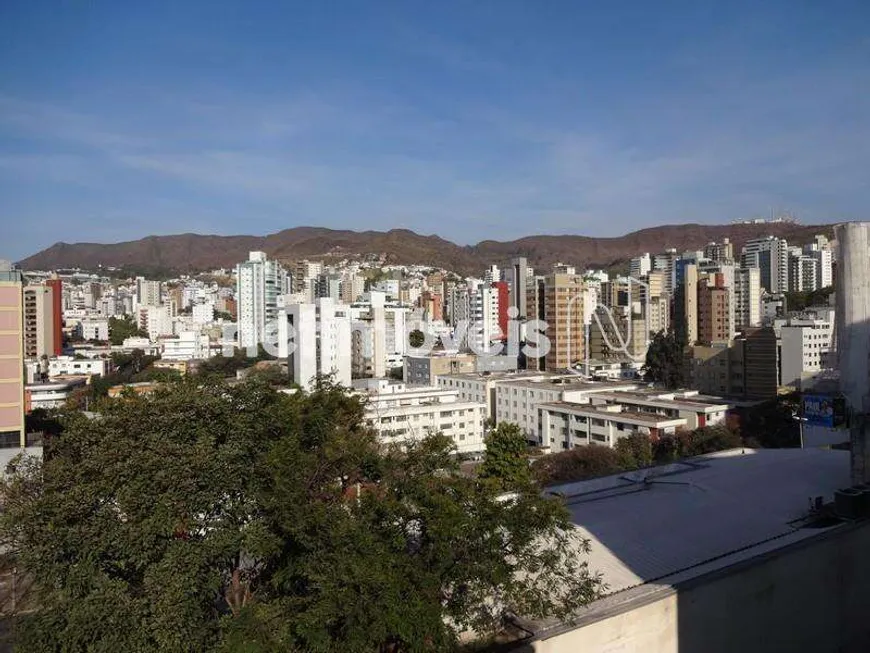 Foto 1 de Casa com 5 Quartos à venda, 651m² em São Pedro, Belo Horizonte
