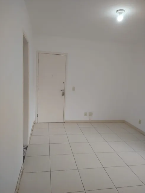 Foto 1 de Apartamento com 1 Quarto para alugar, 50m² em Freguesia, Rio de Janeiro