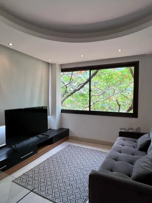 Foto 1 de Apartamento com 1 Quarto para alugar, 52m² em Três Figueiras, Porto Alegre
