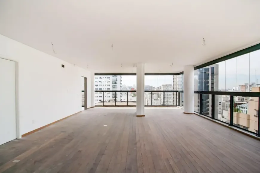 Foto 1 de Apartamento com 3 Quartos à venda, 205m² em Jardim Paulista, São Paulo