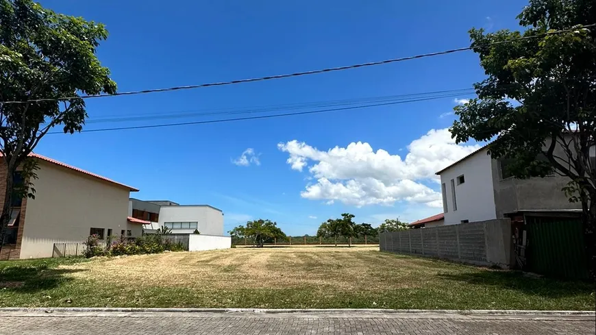 Foto 1 de Lote/Terreno à venda, 581m² em Alphaville Jacuhy, Serra