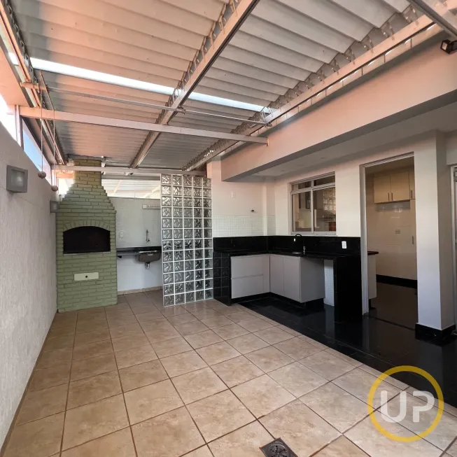 Foto 1 de Apartamento com 3 Quartos para venda ou aluguel, 210m² em Castelo, Belo Horizonte