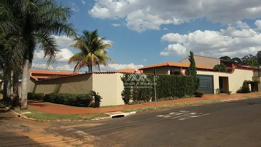 Foto 1 de Casa com 4 Quartos à venda, 377m² em Parque Industrial Lagoinha, Ribeirão Preto