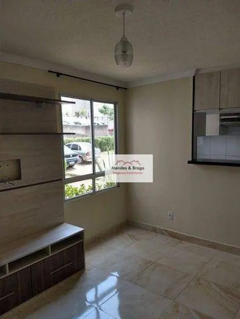 Foto 1 de Apartamento com 2 Quartos à venda, 42m² em Vila Alzira, Guarulhos