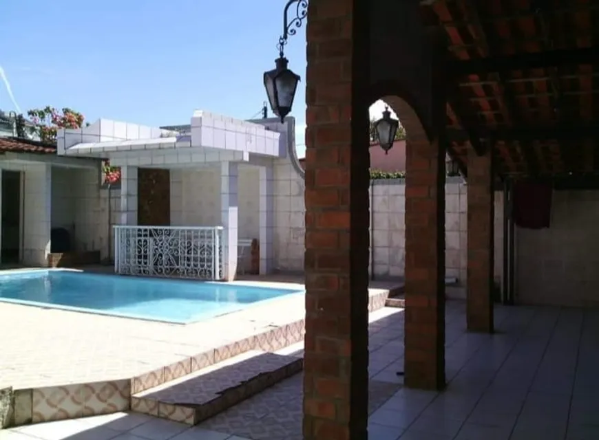 Foto 1 de Casa com 5 Quartos à venda, 360m² em Bonsucesso, Olinda