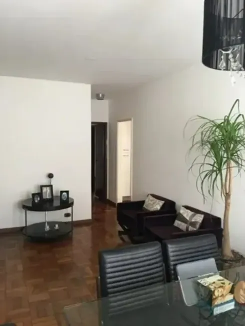 Foto 1 de Casa com 3 Quartos à venda, 275m² em Parque Continental, São Paulo