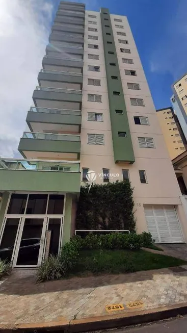 Foto 1 de Apartamento com 3 Quartos à venda, 102m² em Centro, Uberaba