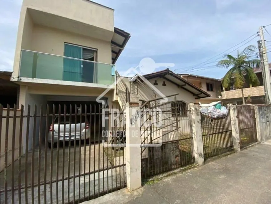 Foto 1 de Casa com 3 Quartos à venda, 75m² em Santo Antonio, Jaraguá do Sul