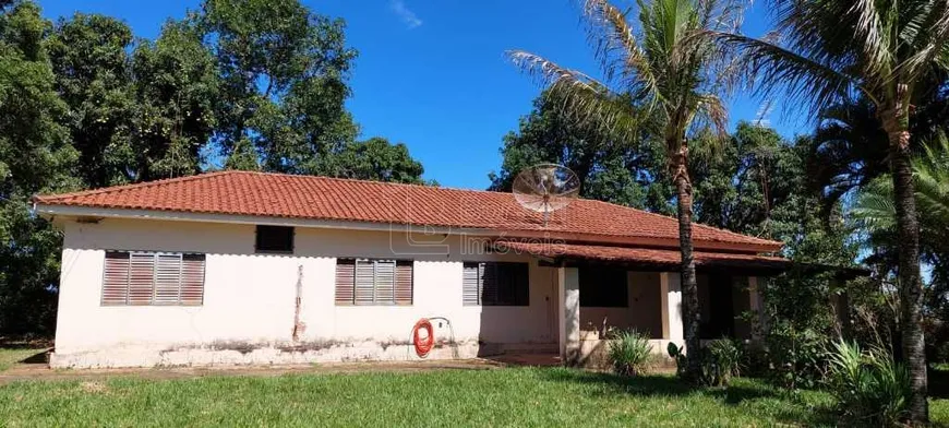 Foto 1 de Fazenda/Sítio com 4 Quartos à venda, 20000m² em Recanto dos Nobres, Araraquara