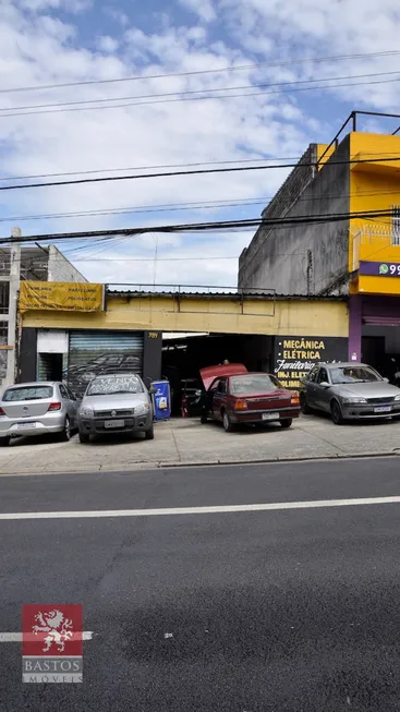 Foto 1 de Galpão/Depósito/Armazém à venda, 232m² em Jabaquara, São Paulo
