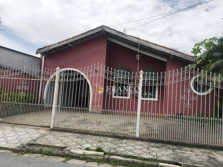 Foto 1 de Casa com 3 Quartos à venda, 250m² em Conjunto Urupes, Taubaté