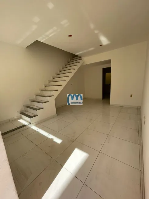 Foto 1 de Casa com 2 Quartos à venda, 78m² em Zé Garoto, São Gonçalo