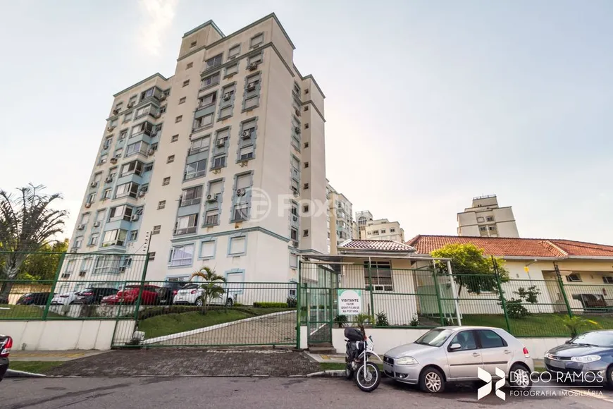 Foto 1 de Casa de Condomínio com 3 Quartos à venda, 135m² em Cavalhada, Porto Alegre