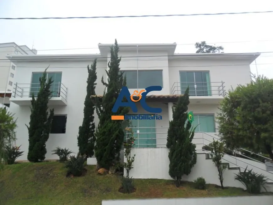 Foto 1 de Casa de Condomínio com 4 Quartos à venda, 390m² em Castelo, Belo Horizonte