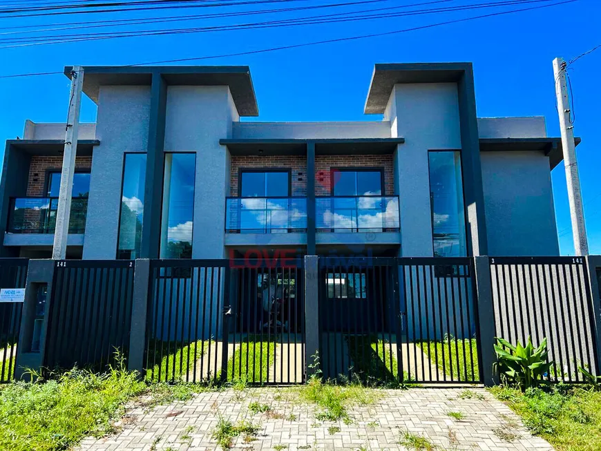 Foto 1 de Sobrado com 3 Quartos à venda, 120m² em Hauer, Curitiba