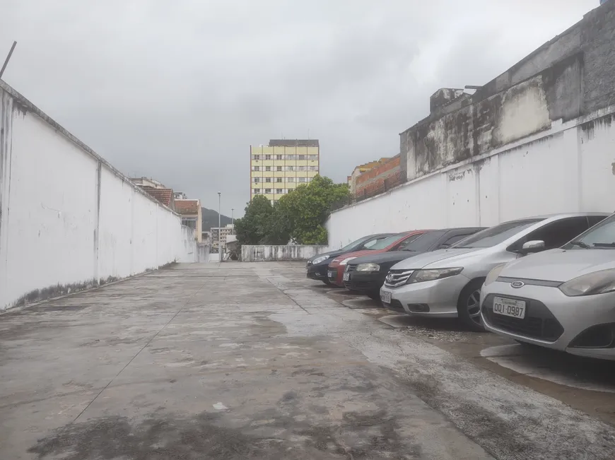 Foto 1 de Ponto Comercial para venda ou aluguel, 1360m² em Piedade, Rio de Janeiro