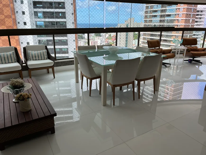 Foto 1 de Apartamento com 4 Quartos à venda, 212m² em Horto Florestal, Salvador