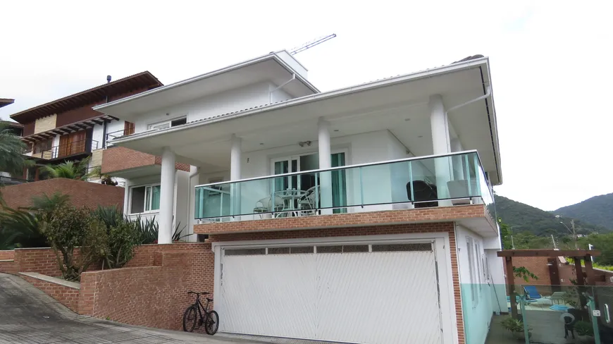 Foto 1 de Casa com 4 Quartos à venda, 300m² em Cacupé, Florianópolis