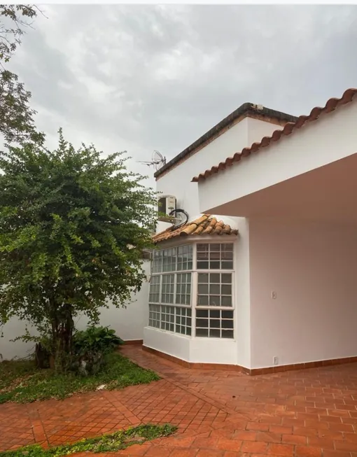 Foto 1 de Casa com 4 Quartos à venda, 170m² em Alto da Boa Vista, Ribeirão Preto