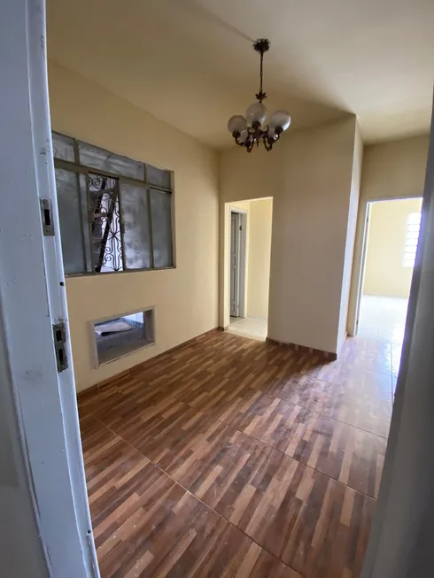 Foto 1 de Apartamento com 2 Quartos para alugar, 113m² em Piam, Belford Roxo