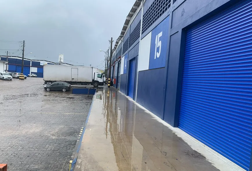 Foto 1 de Galpão/Depósito/Armazém para alugar, 600m² em Centro Industrial de Aratu, Simões Filho