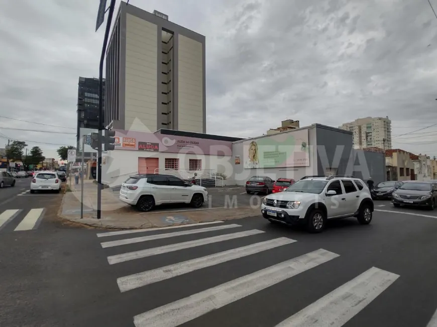 Foto 1 de Sala Comercial para alugar, 400m² em Centro, Uberlândia