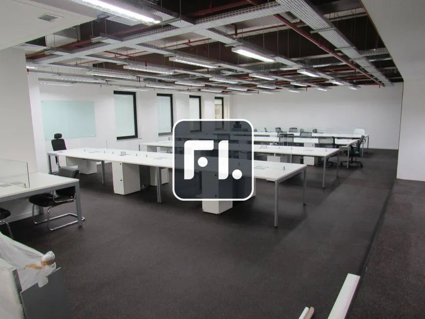 Foto 1 de Sala Comercial para alugar, 225m² em Vila Olímpia, São Paulo