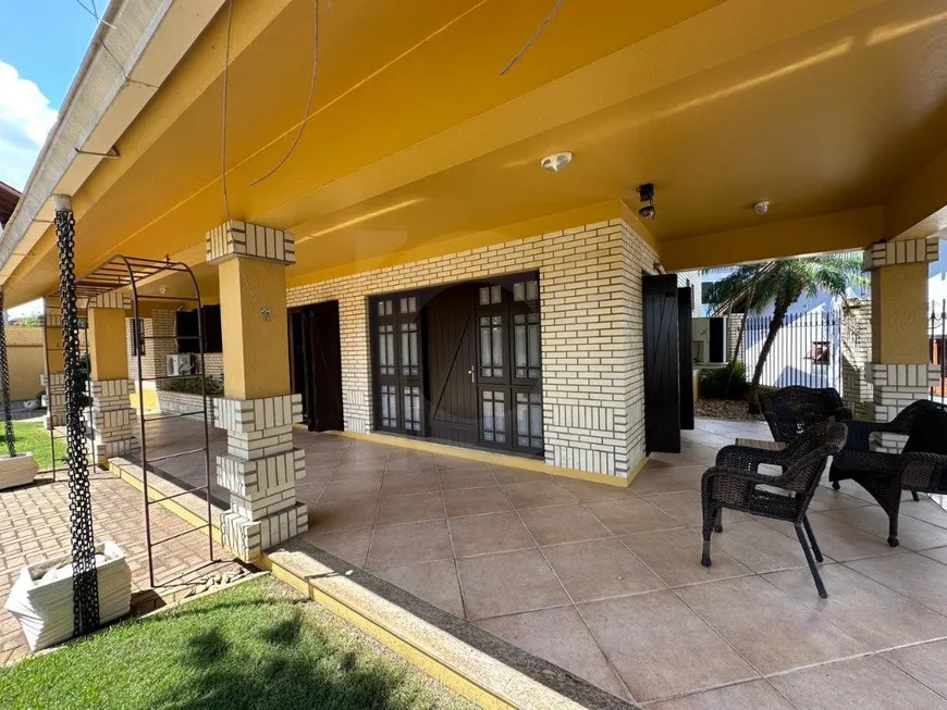 Foto 1 de Casa com 5 Quartos à venda, 456m² em , Portão