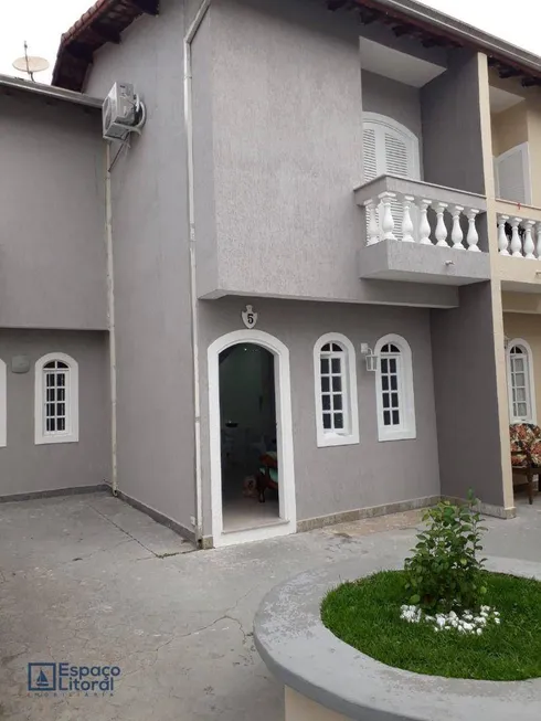 Foto 1 de Casa de Condomínio com 2 Quartos à venda, 69m² em Prainha, Caraguatatuba