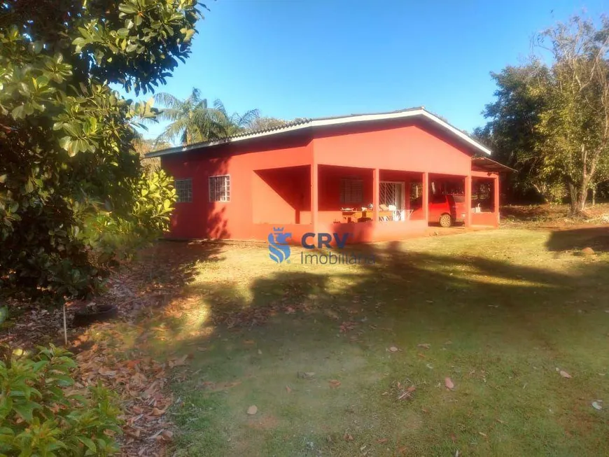 Foto 1 de Fazenda/Sítio com 3 Quartos à venda, 70m² em Area Rural de Cambe, Cambé