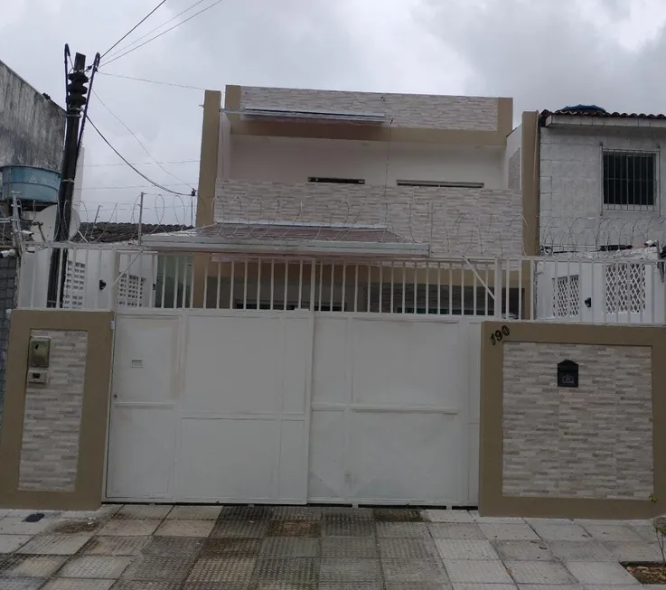 Foto 1 de Casa com 4 Quartos à venda, 160m² em Boa Viagem, Recife