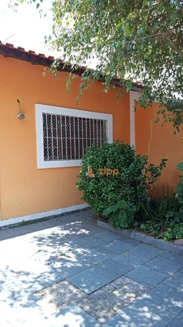 Foto 1 de Casa com 3 Quartos à venda, 97m² em Vila Mazzei, São Paulo