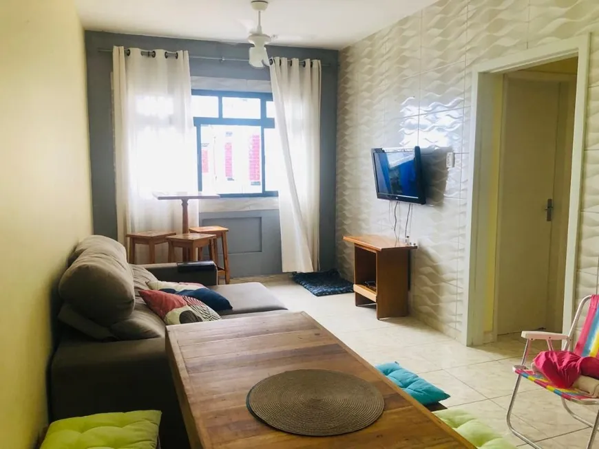 Foto 1 de Apartamento com 2 Quartos para alugar, 75m² em Vila Tupi, Praia Grande
