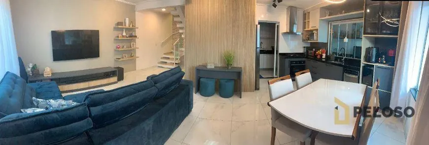 Foto 1 de Sobrado com 3 Quartos à venda, 105m² em Parada Inglesa, São Paulo