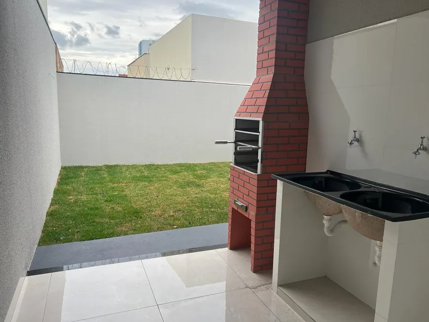 Foto 1 de Casa com 3 Quartos à venda, 90m² em Loteamento Gameleira, Rio Verde