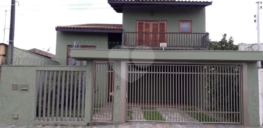 Foto 1 de Casa com 3 Quartos à venda, 268m² em Vila Boa Vista, São Carlos