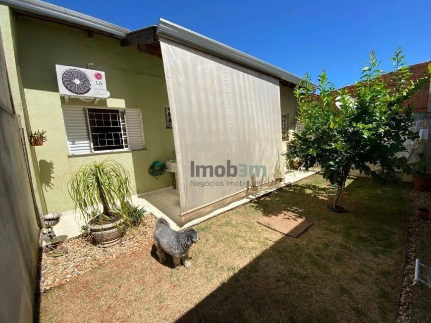 Apartamento com 2 quartos na Rua Florindo Salvador, Conjunto