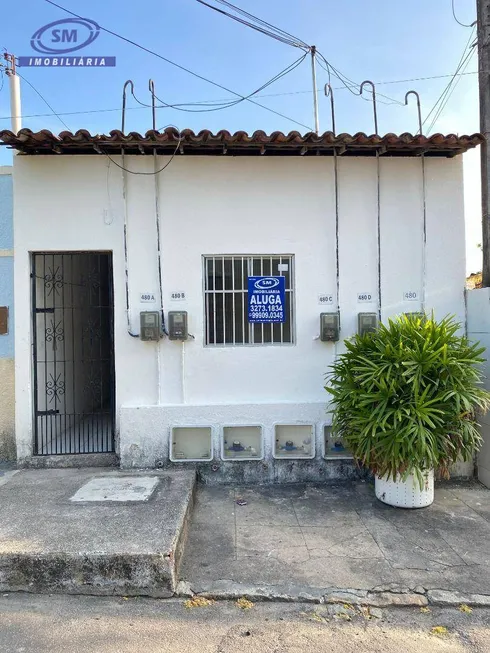 Foto 1 de Kitnet com 1 Quarto para alugar, 30m² em Joaquim Tavora, Fortaleza