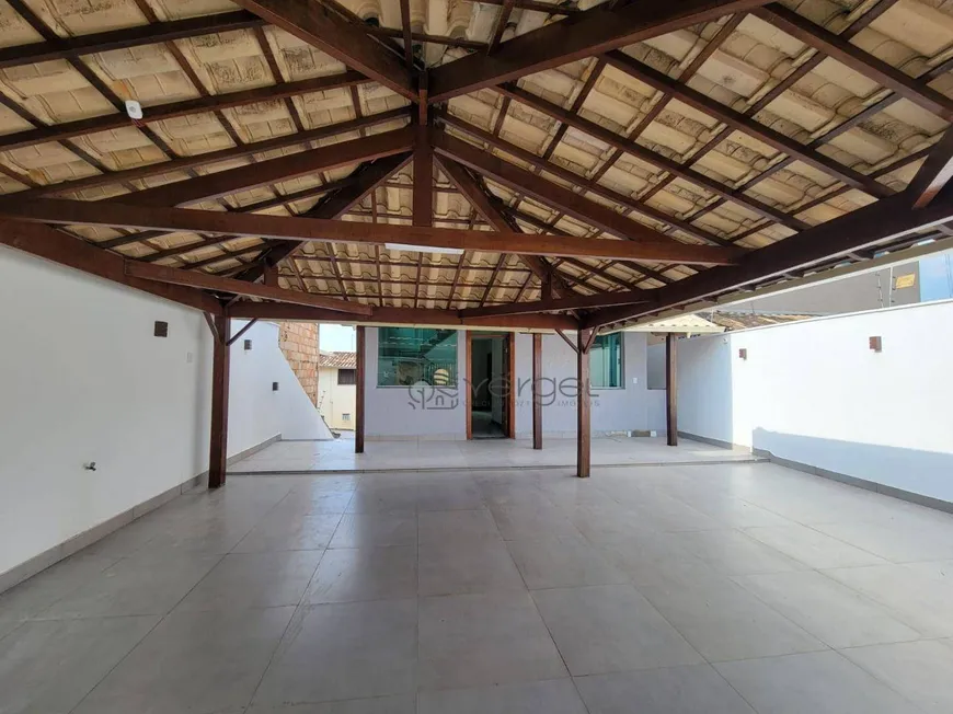 Foto 1 de Casa com 3 Quartos à venda, 142m² em Bela Vista, Lagoa Santa