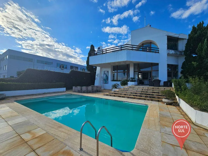 Foto 1 de Casa com 4 Quartos à venda, 560m² em Pampulha, Belo Horizonte