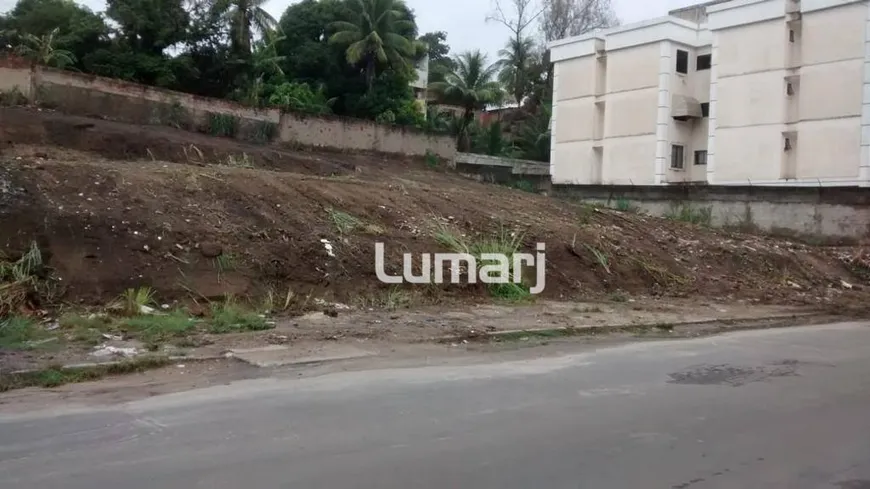 Foto 1 de Lote/Terreno à venda, 2100m² em Laranjal, São Gonçalo